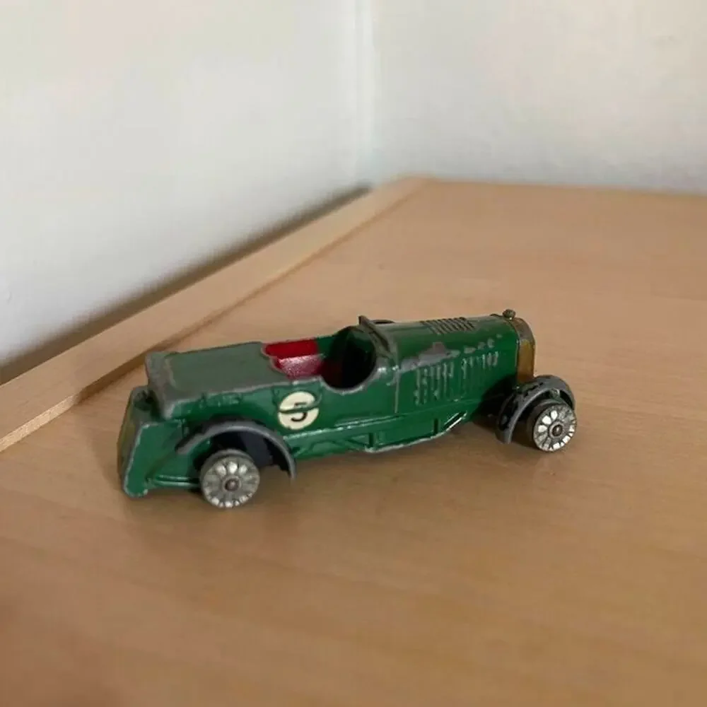 Vintage Lesney Matchbox 1929 Bentley No. 5 Diecast Model Car Green 60s Junkyard